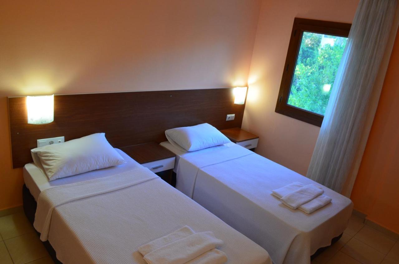 Farmside Otel Фетие Екстериор снимка