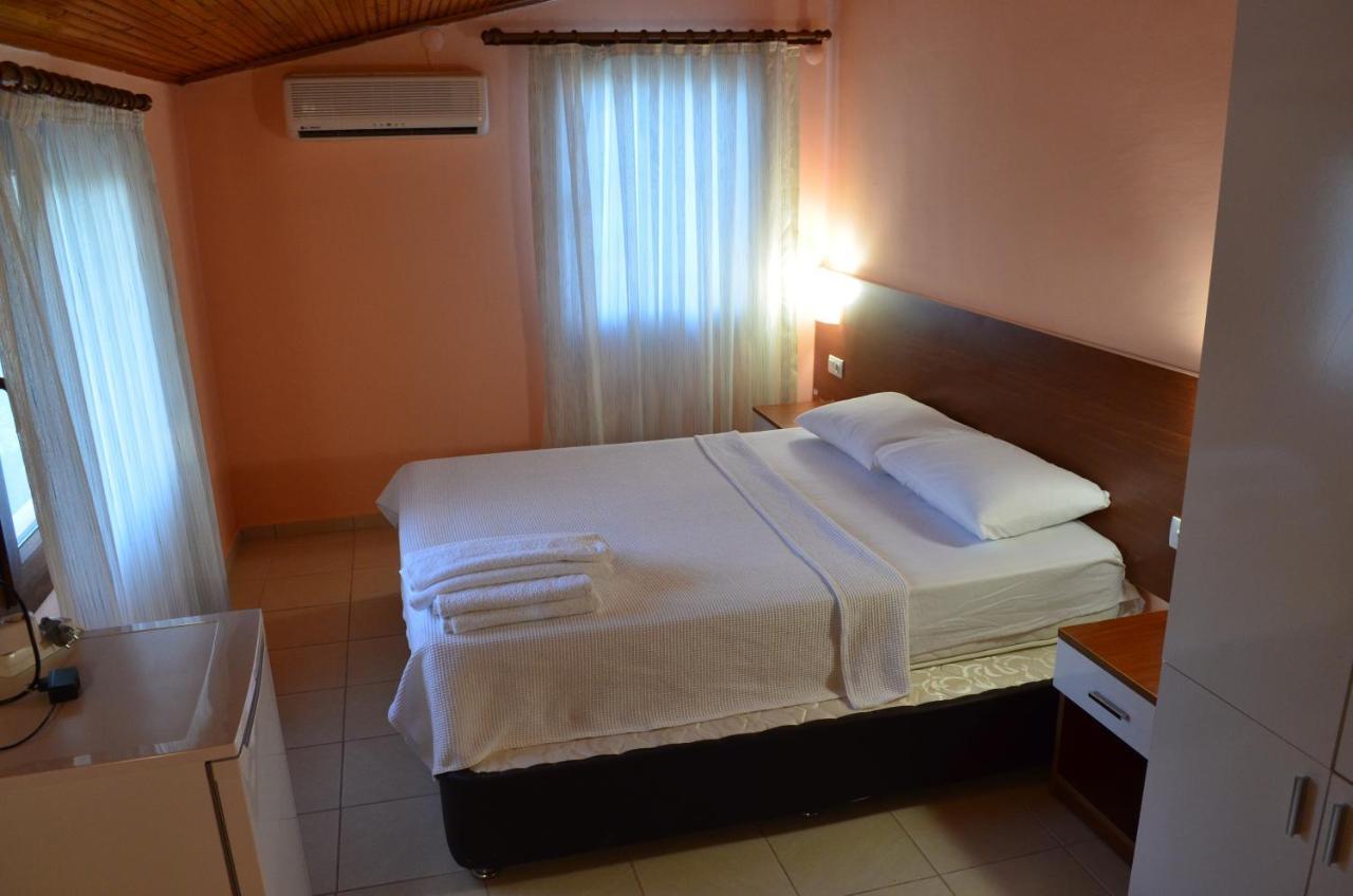 Farmside Otel Фетие Екстериор снимка