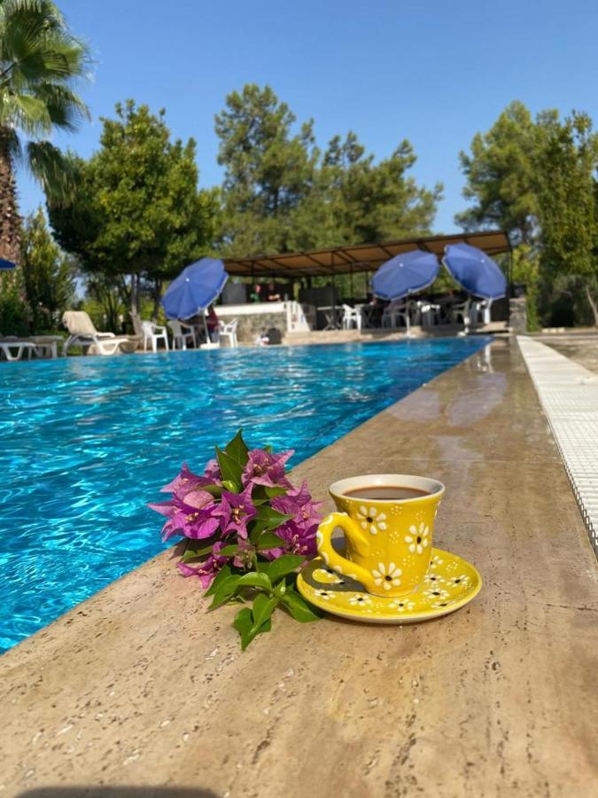 Farmside Otel Фетие Екстериор снимка